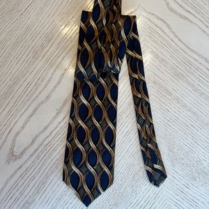 Echo Necktie
